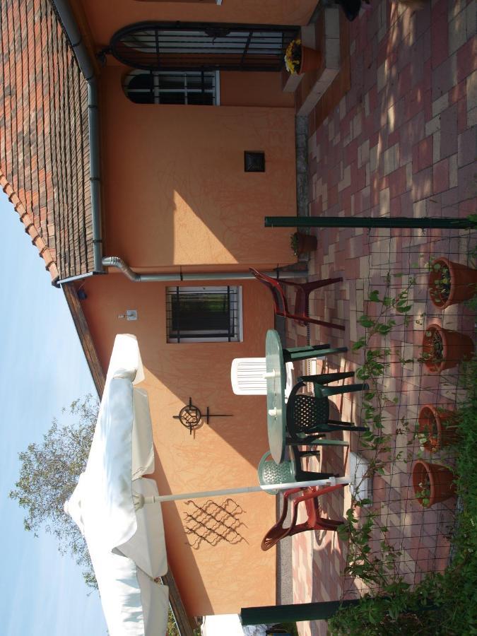 Rozsa Haz Csernely Exterior foto